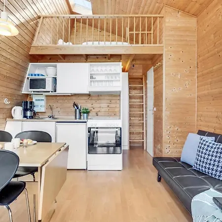 2 Bedroom In בית נופש פרדריקה