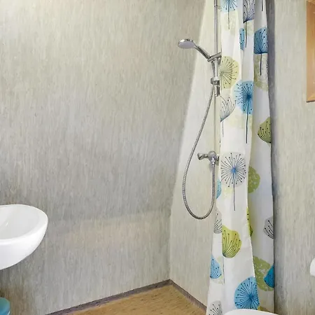 2 Bedroom In * פרדריקה